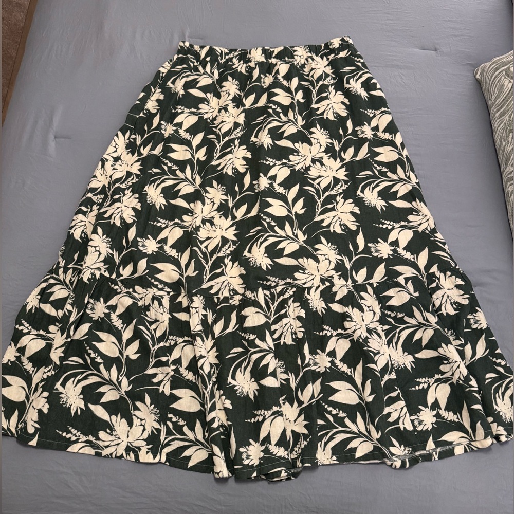 Abercrombie and Fitch Tall Maxi Skirt